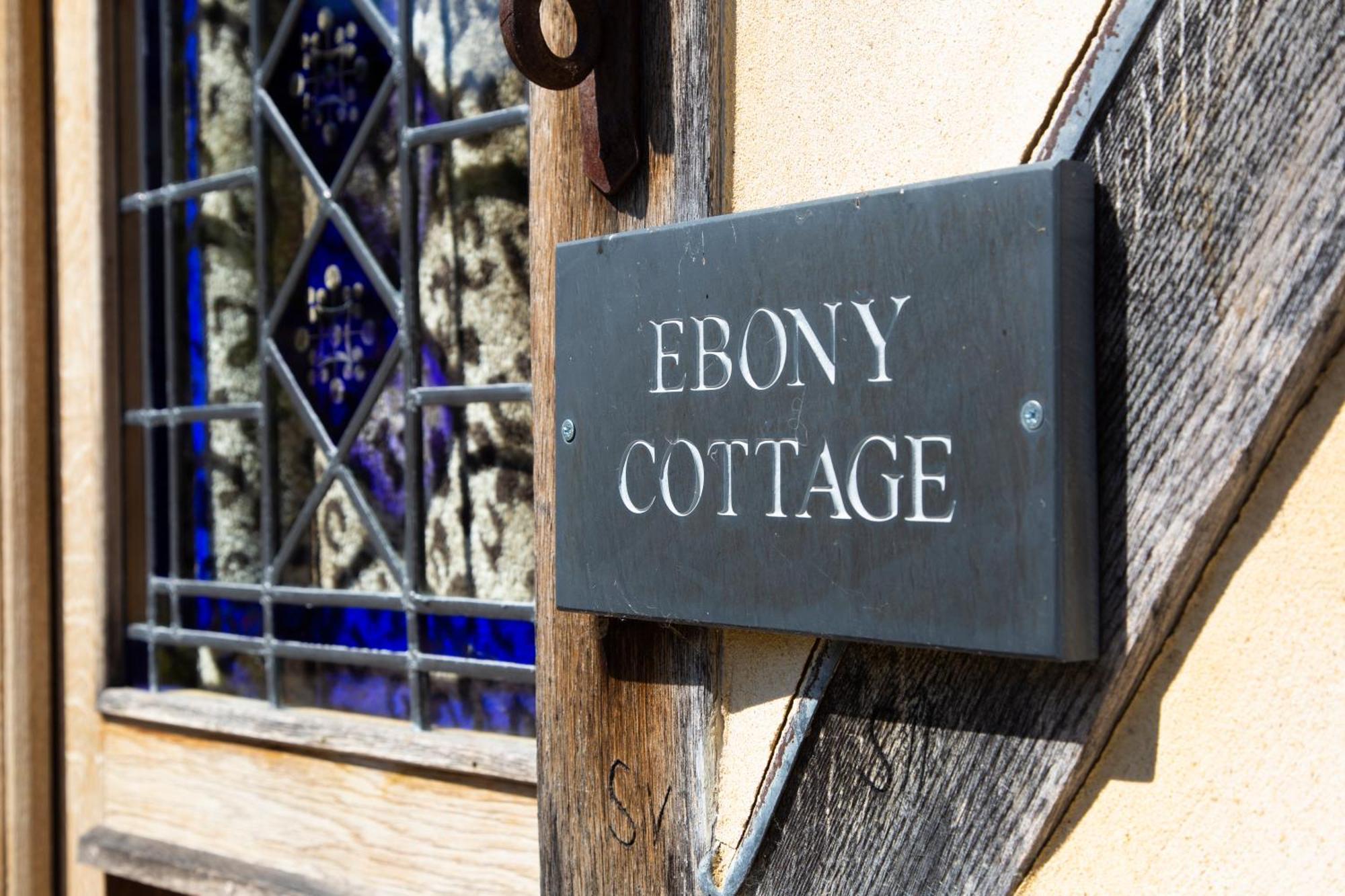 Ebony Cottage Tenbury Wells Exterior foto